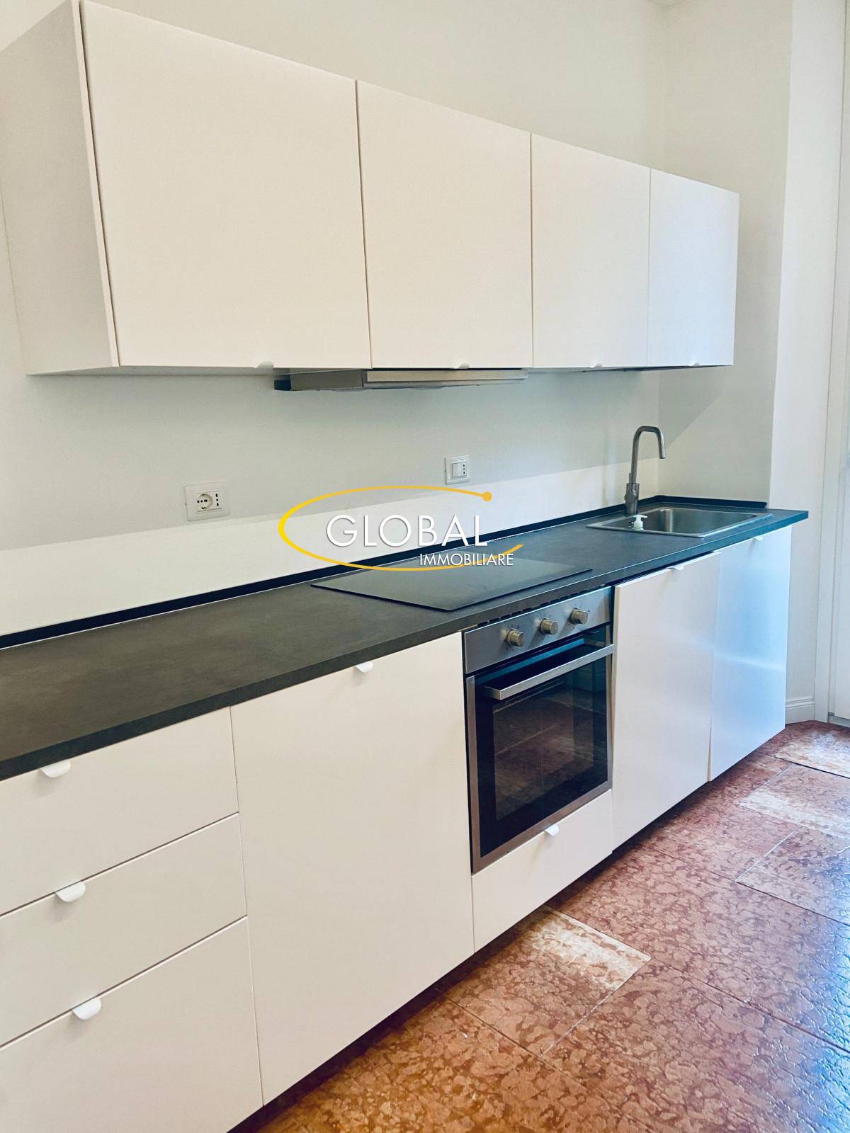 Appartamento in affitto a Ancona, Q. Adriatico