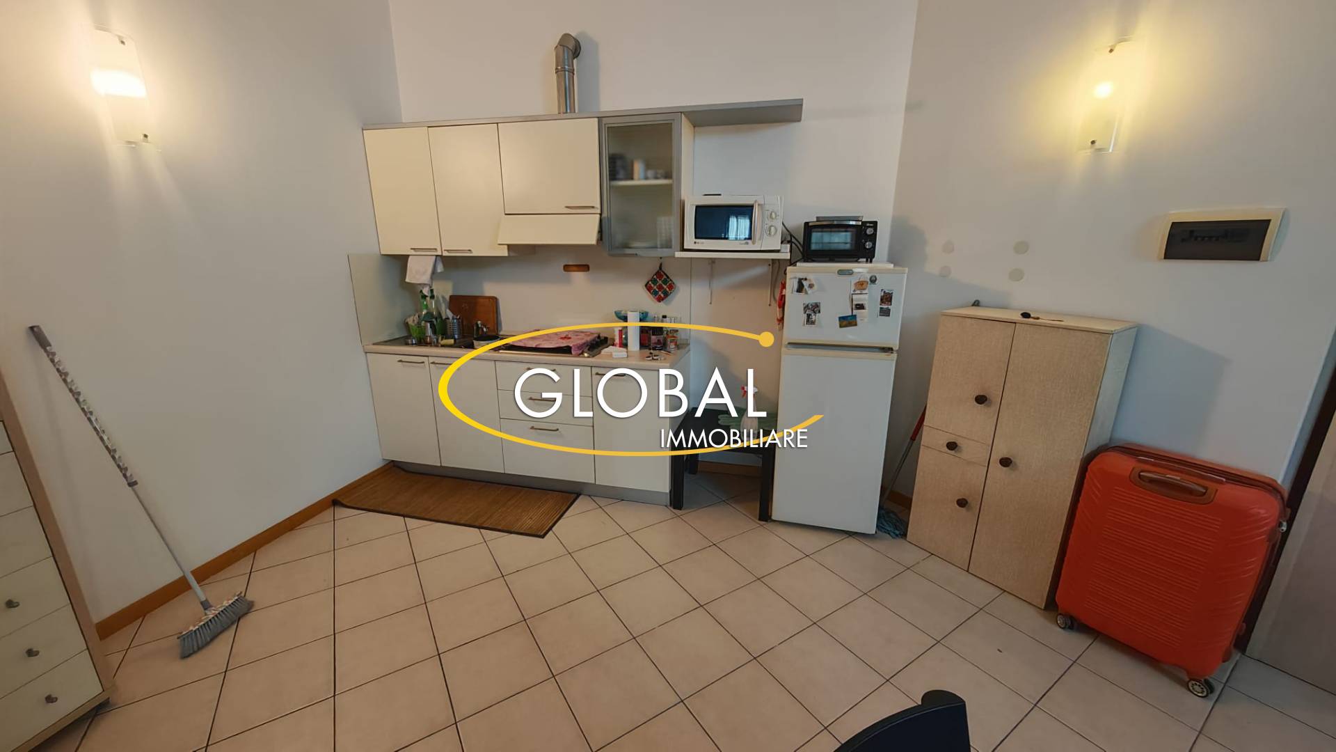 Appartamento in affitto a Ancona, Montirozzo