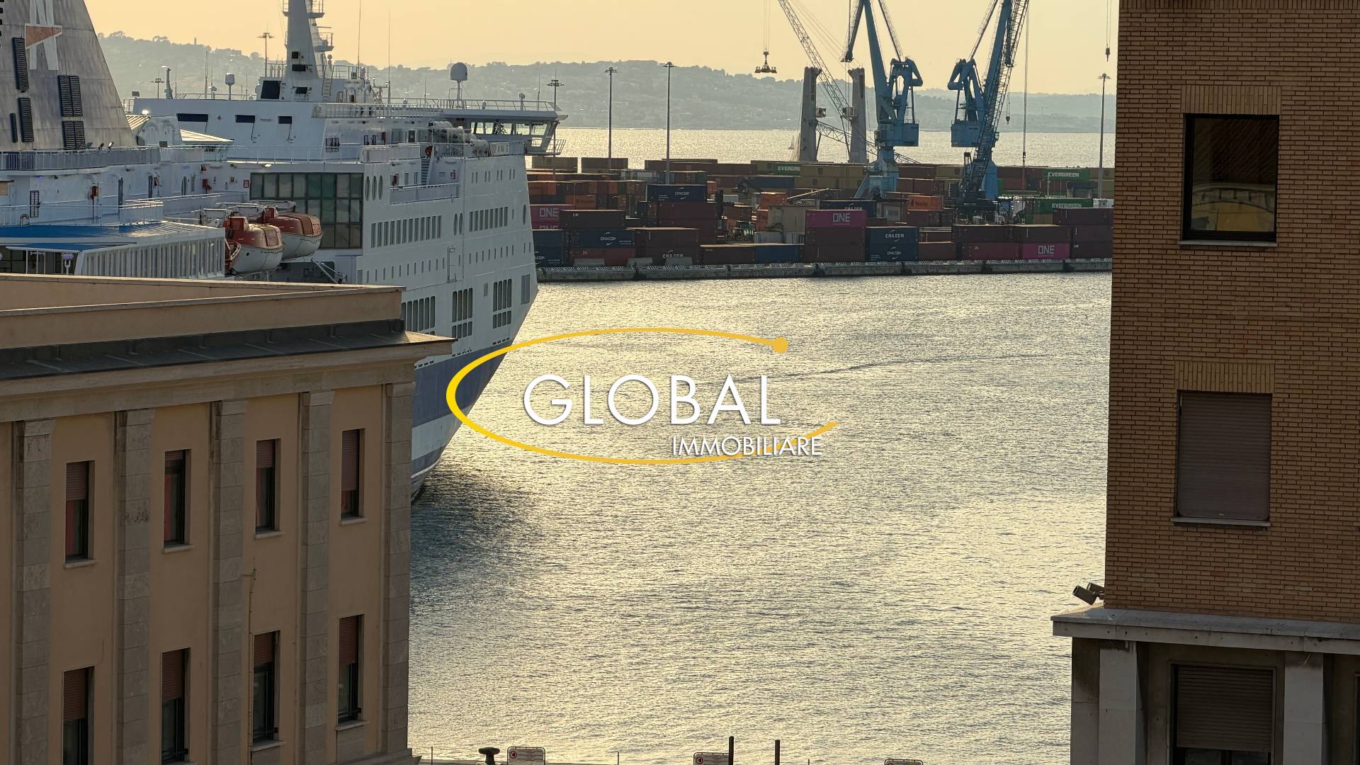 Appartamento in vendita a Ancona, Centro storico