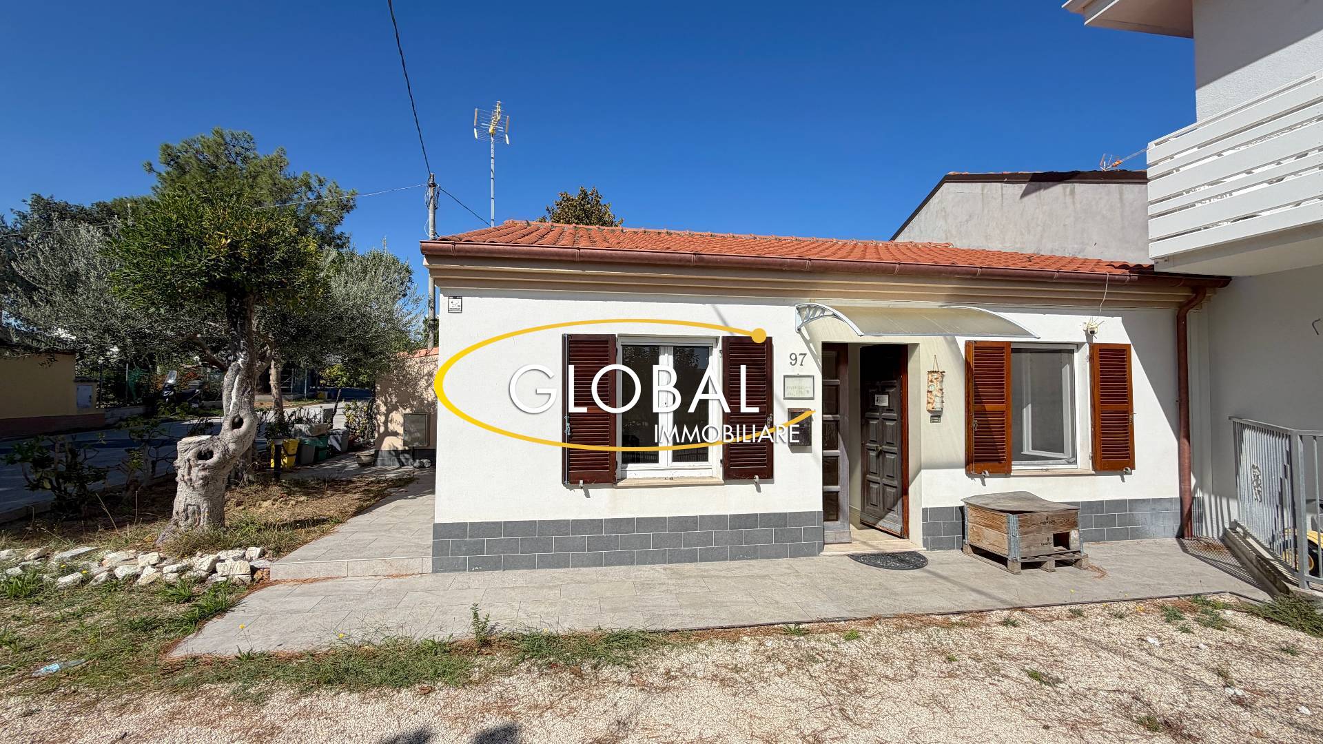 Casa Semindipendente in vendita a Senigallia, Montignano