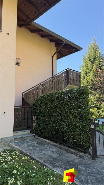 Trilocale in vendita a Moggio