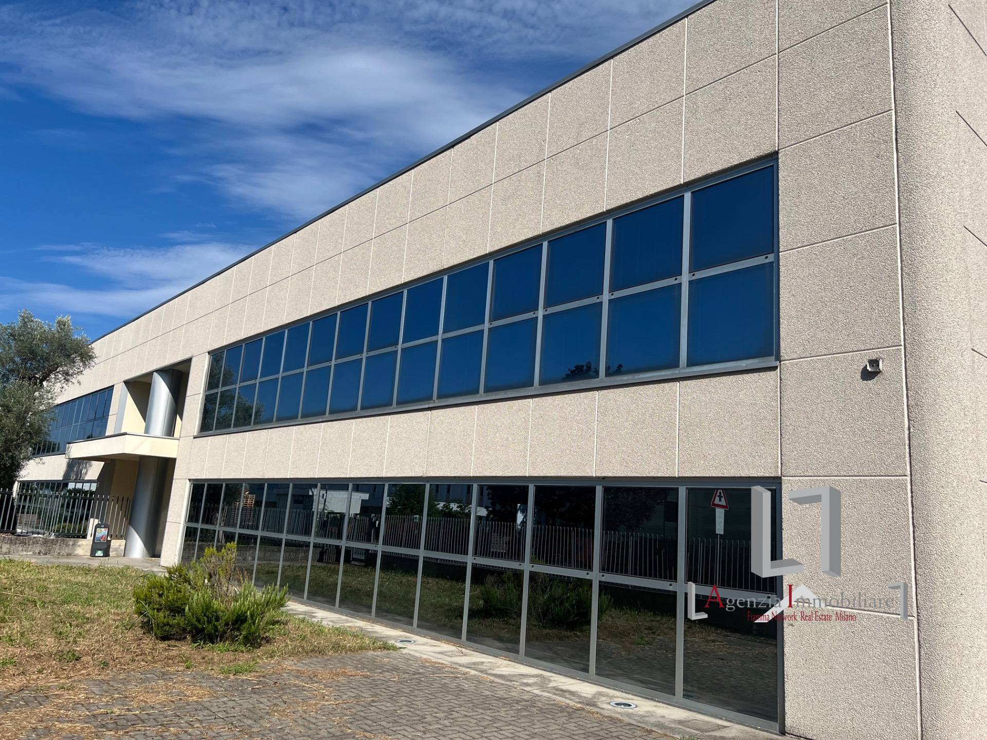 Ufficio in affitto a Cavenago di Brianza