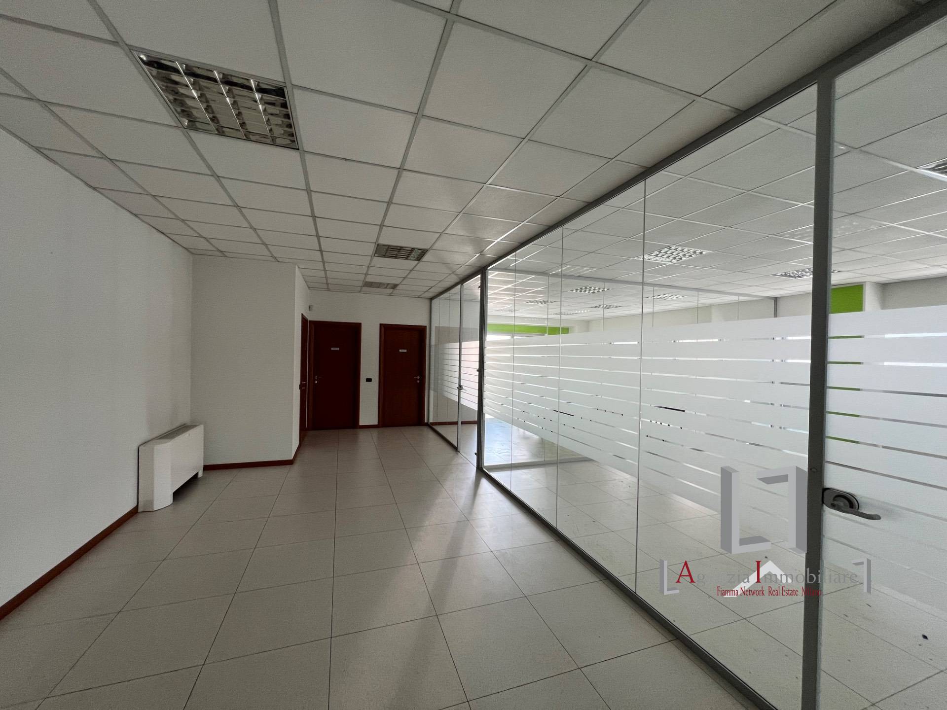 Ufficio in affitto a Cavenago di Brianza