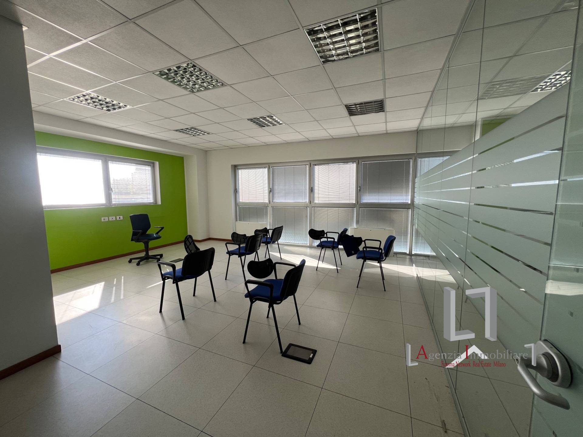Ufficio in affitto a Cavenago di Brianza