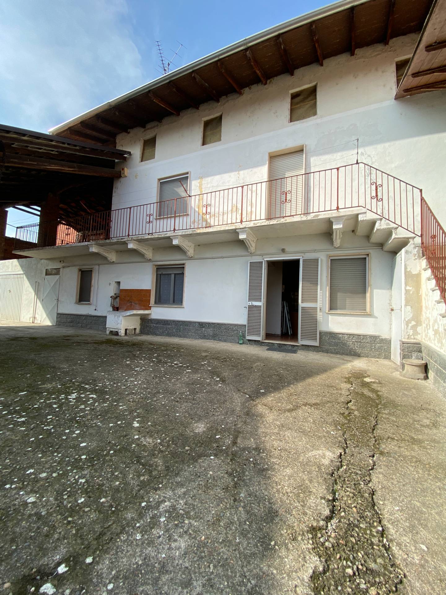 Rustico - Casale in vendita a Vicolungo