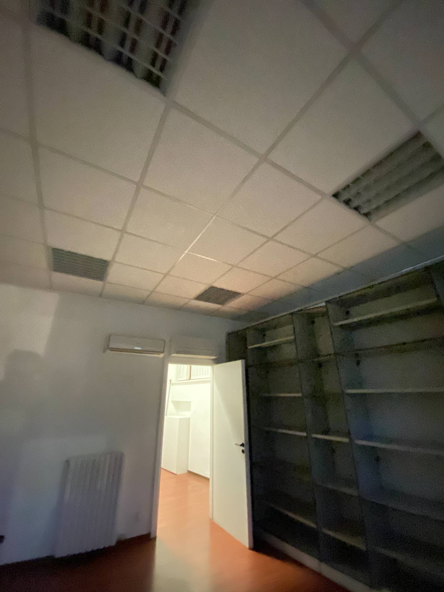 Studio/Ufficio in affitto a Novara, S.Agabio - S. Rocco