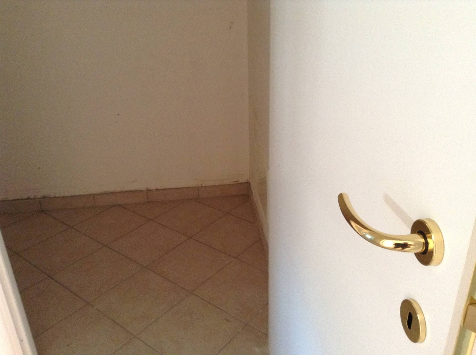 Appartamento in vendita a Novara