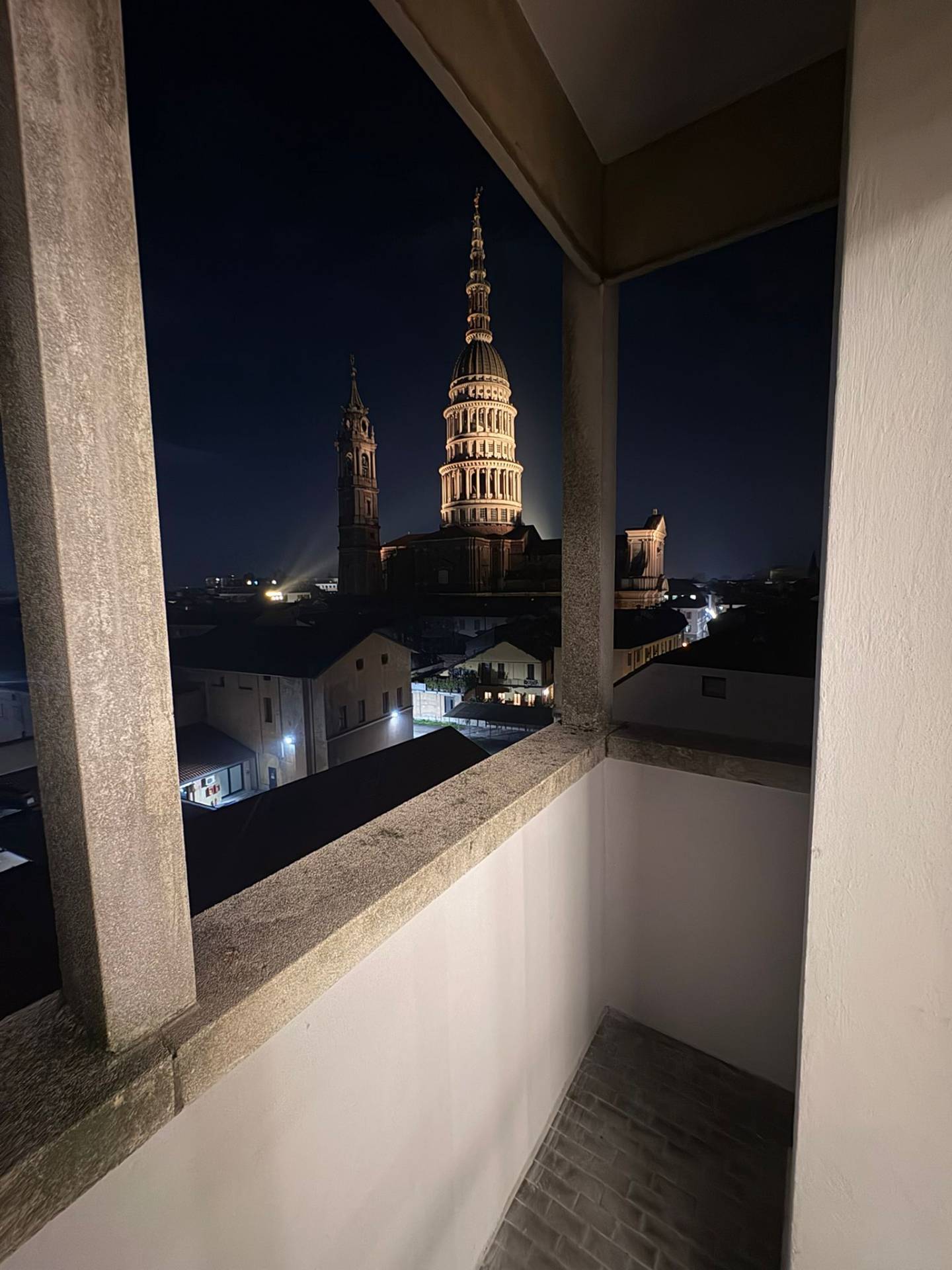 Appartamento in affitto a Novara, Centro