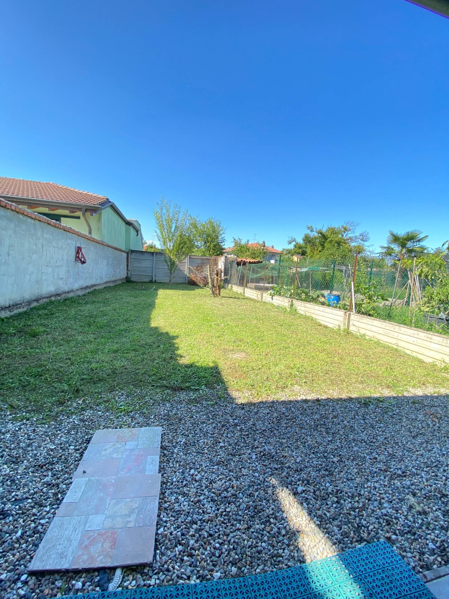 Casa indipendente in vendita a Borgolavezzaro