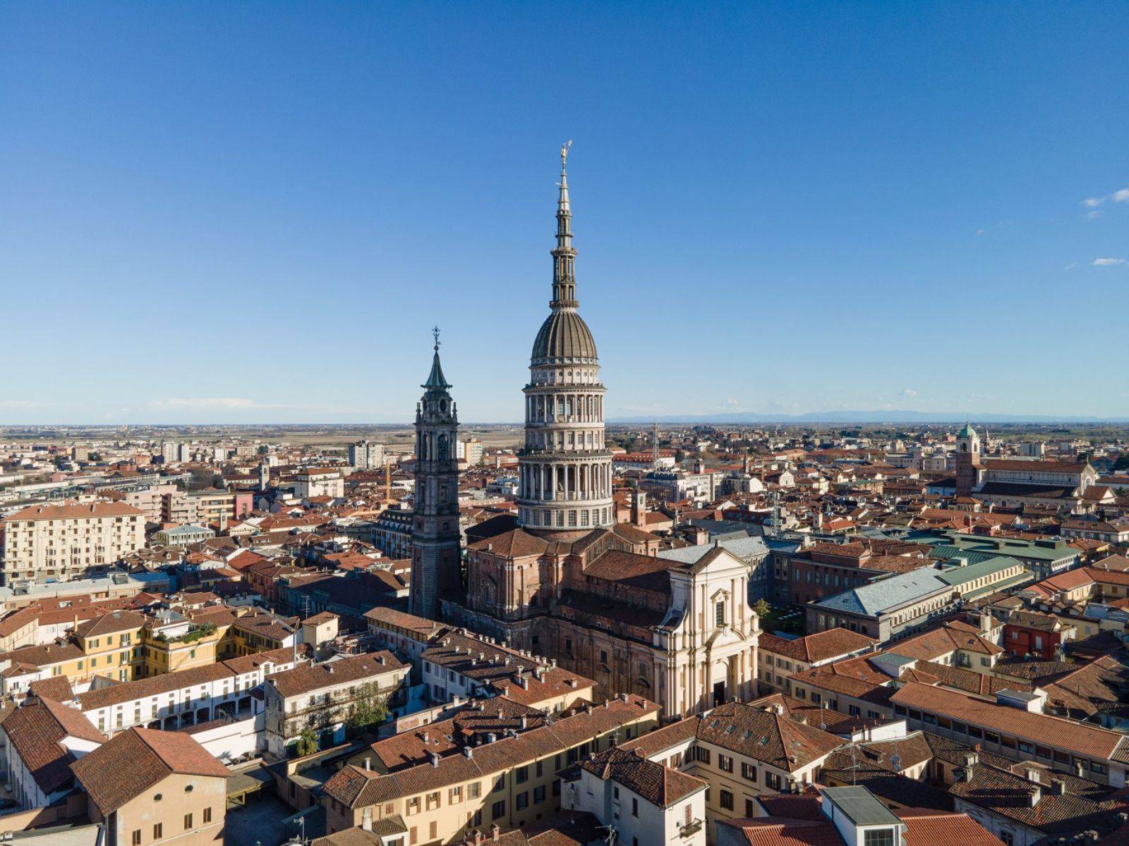 Appartamento in affitto a Novara, Centro