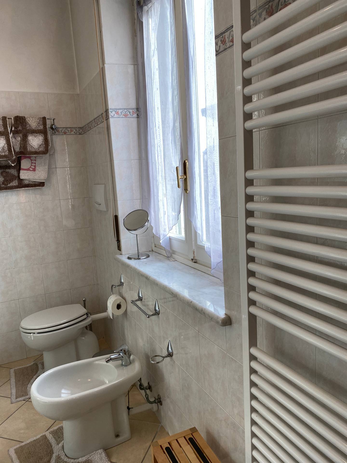 Appartamento in vendita a Novara, Periferia e Frazioni