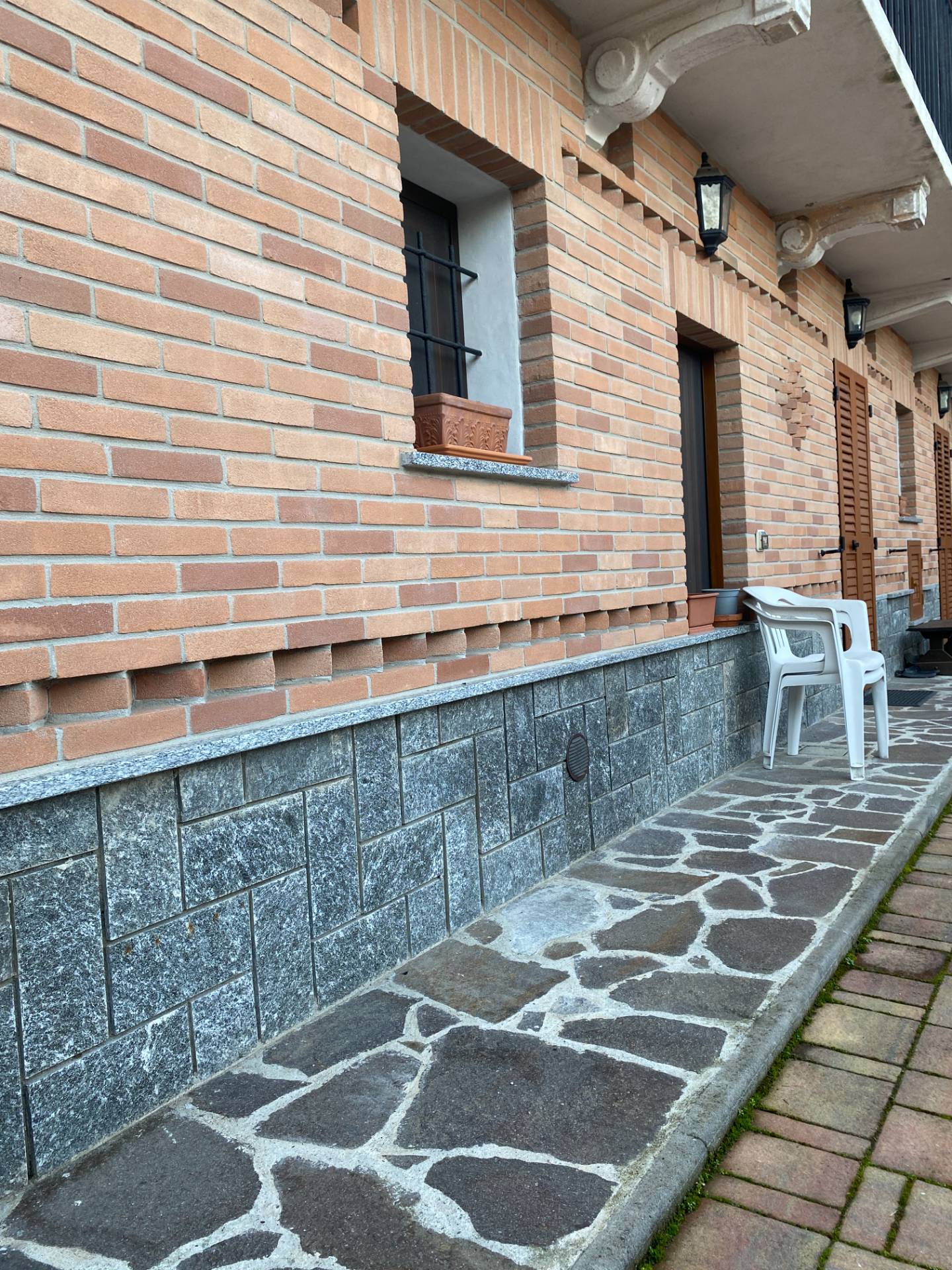 Rustico - Casale in vendita a Novara, Periferia e Frazioni