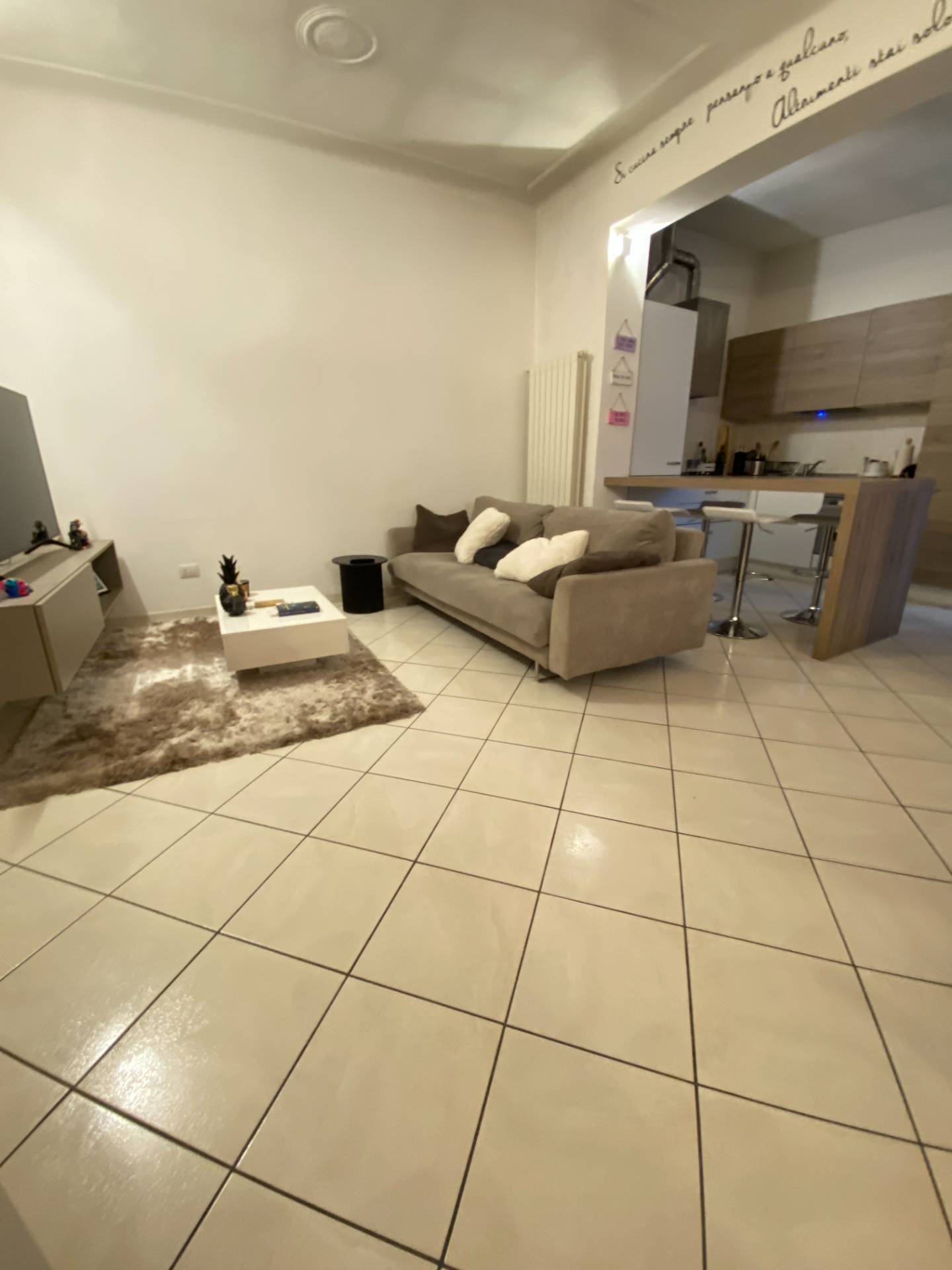 Appartamento in affitto a Novara, Centro