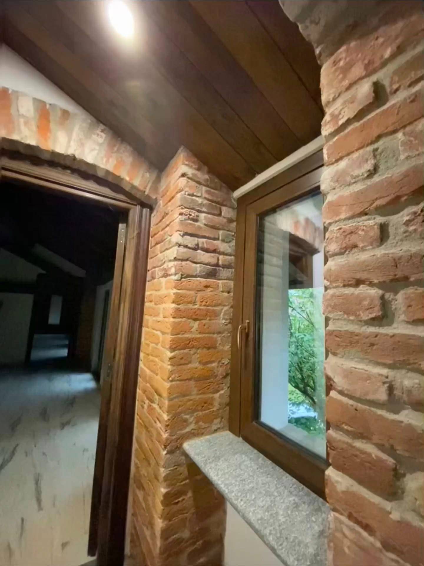 Casa indipendente in affitto a Novara, Periferia e Frazioni