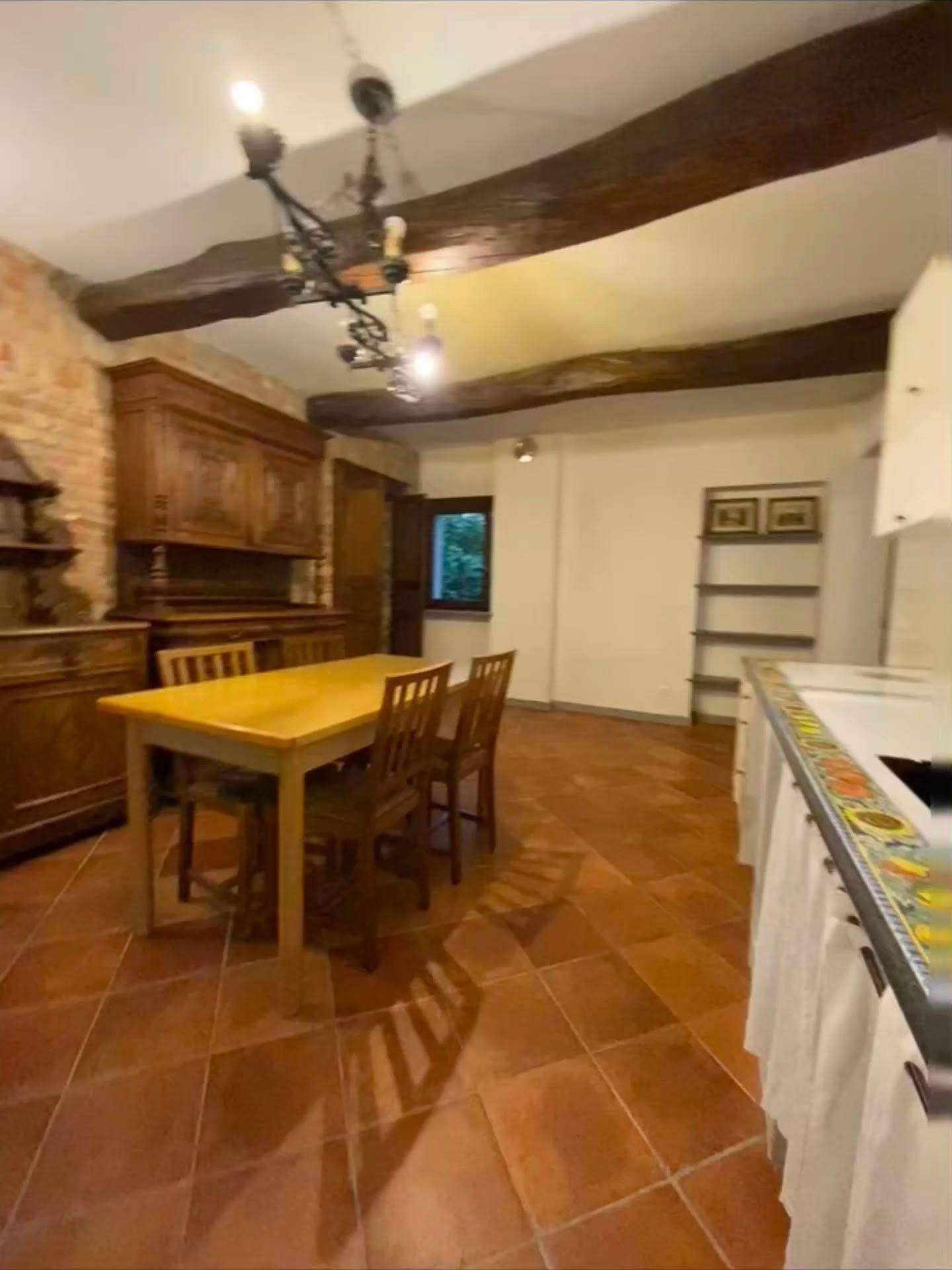 Casa indipendente in affitto a Novara, Periferia e Frazioni