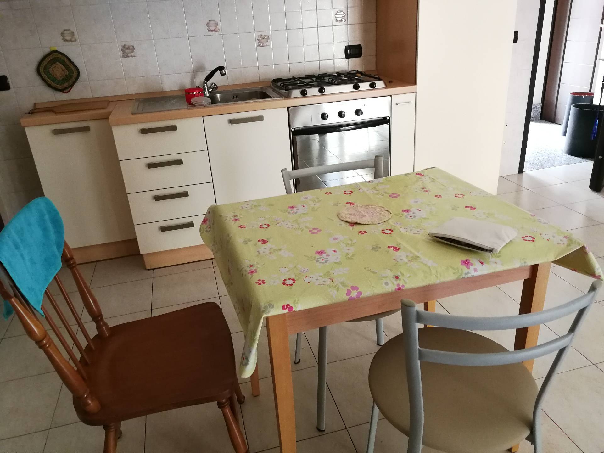 Appartamento in affitto a Novara, Centro