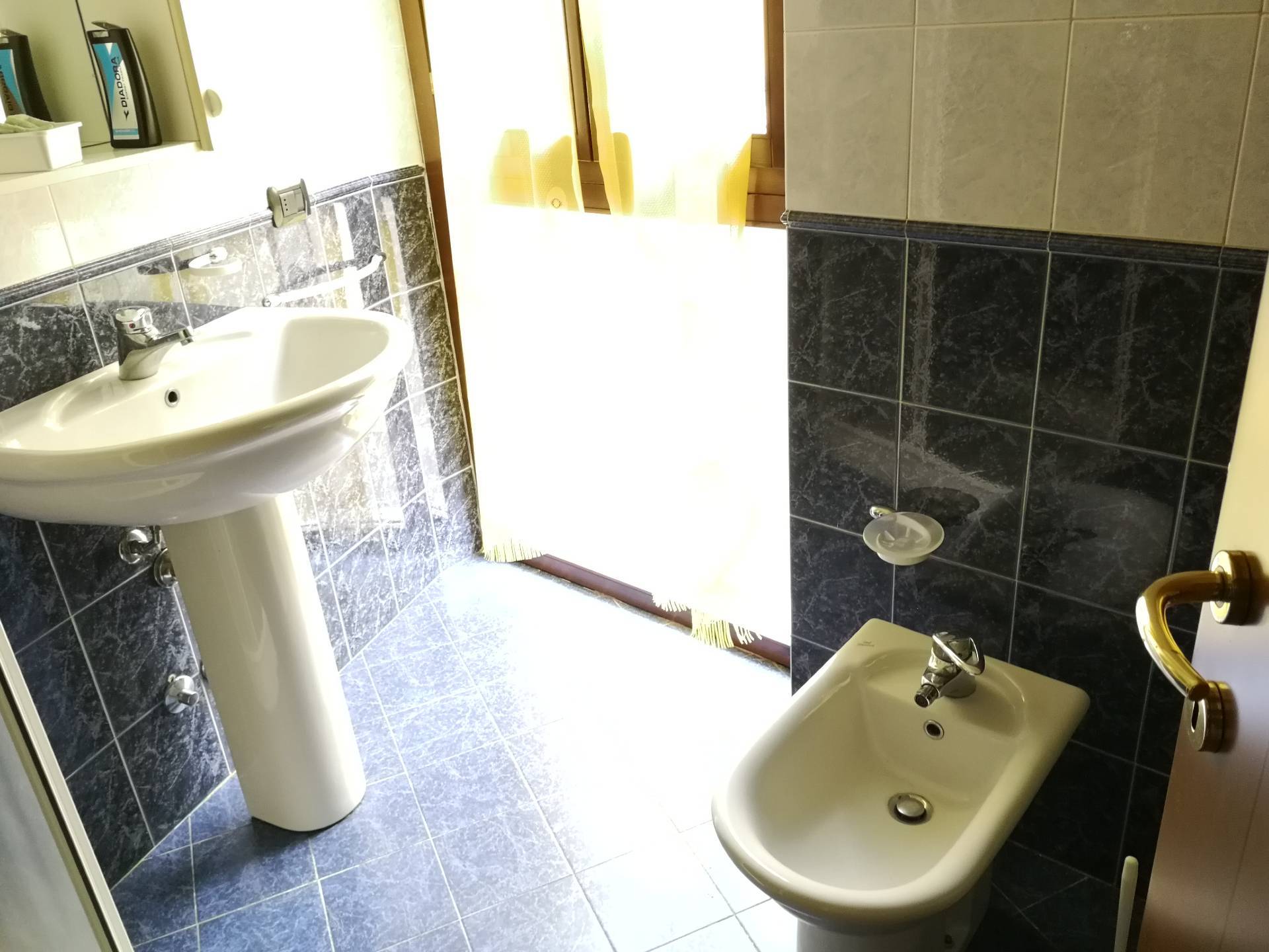 Appartamento in affitto a Novara, Centro