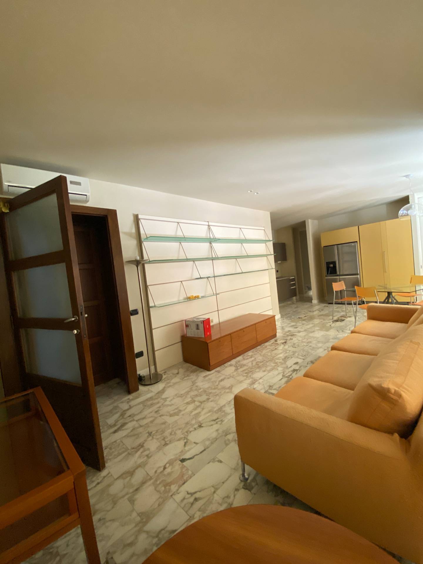 Appartamento in affitto a Novara, Centro