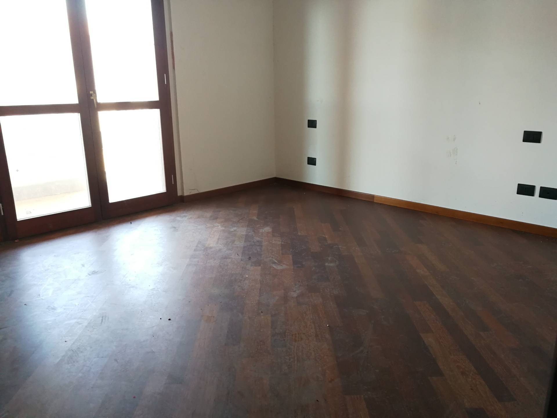 Appartamento in vendita a Novara, S.Agabio - S. Rocco