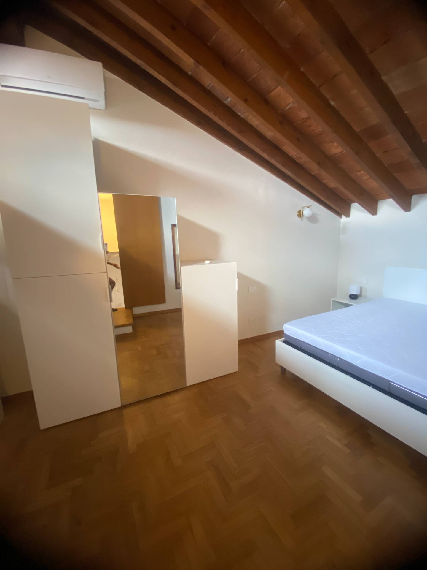 Appartamento in affitto a Novara, Centro