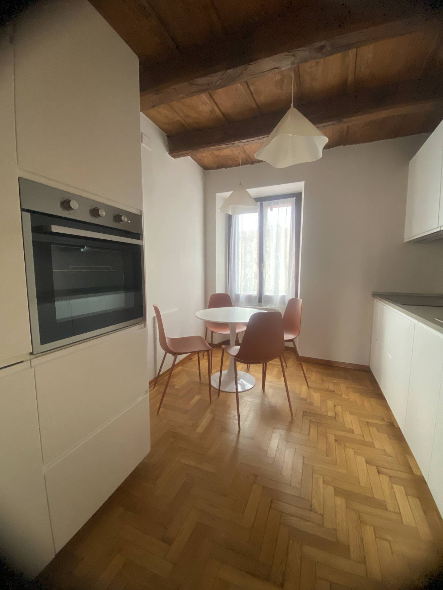Appartamento in affitto a Novara, Centro