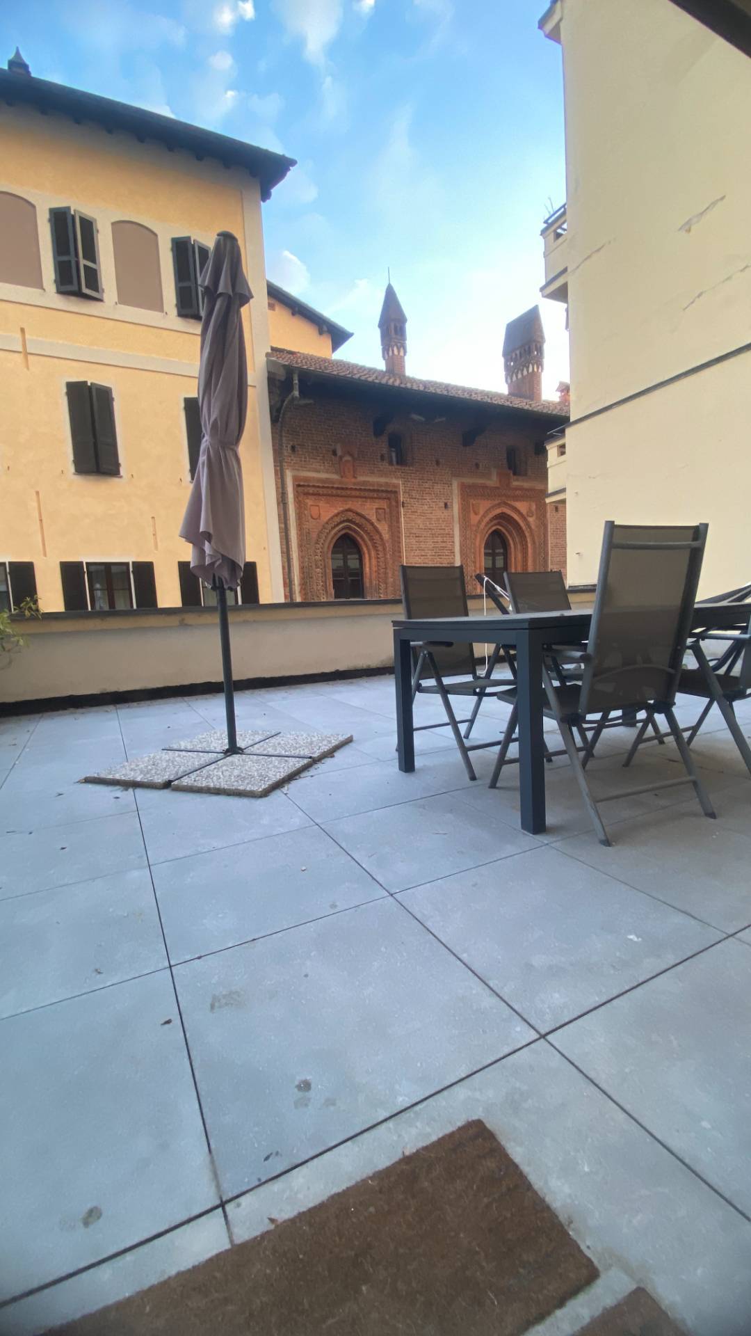 Appartamento in affitto a Novara, Centro