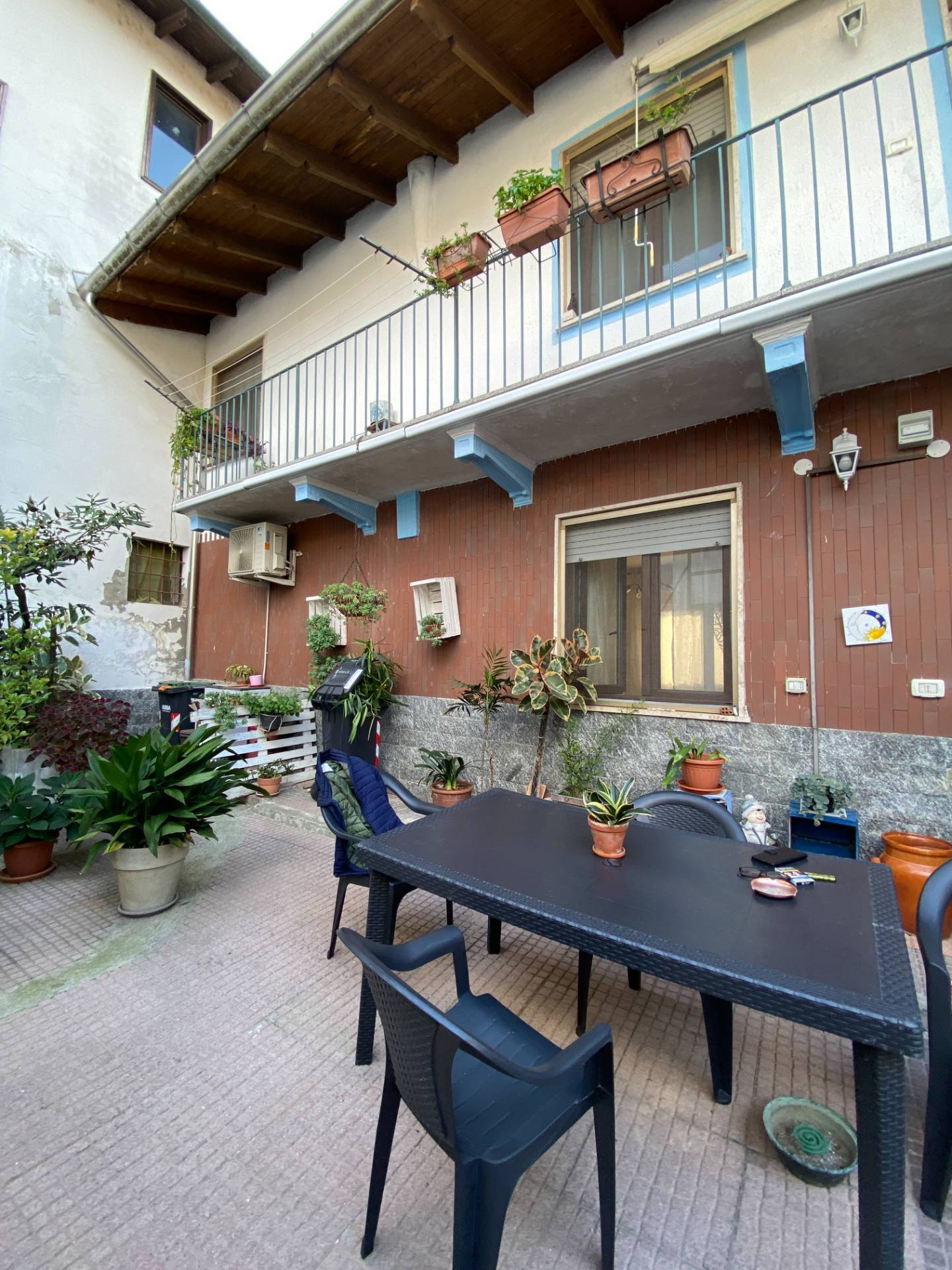 Villa in vendita a Novara, Periferia e Frazioni
