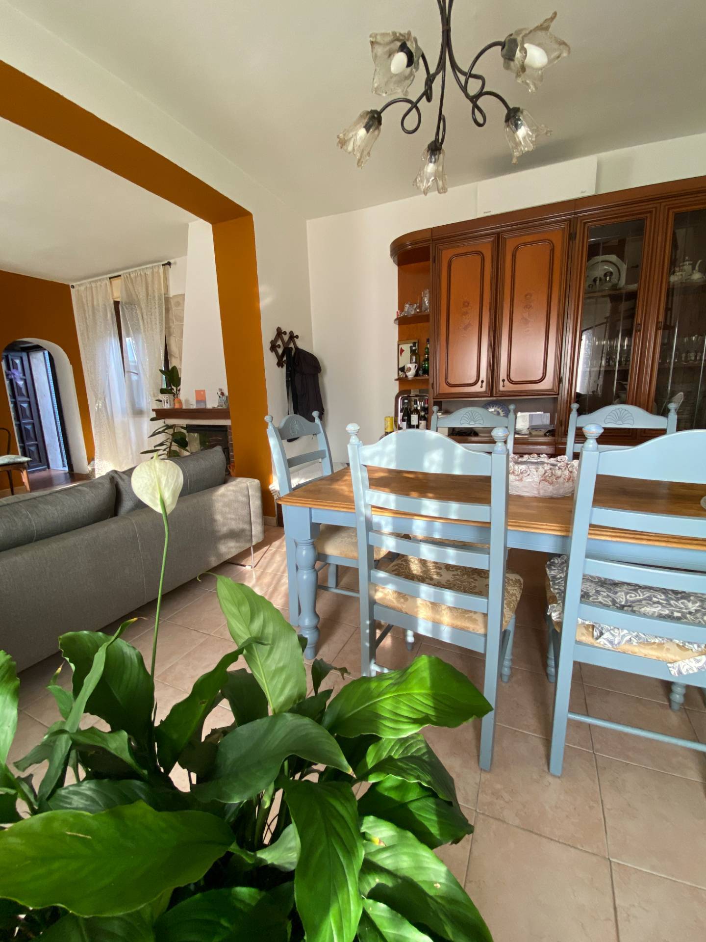 Villa in vendita a Novara, Periferia e Frazioni