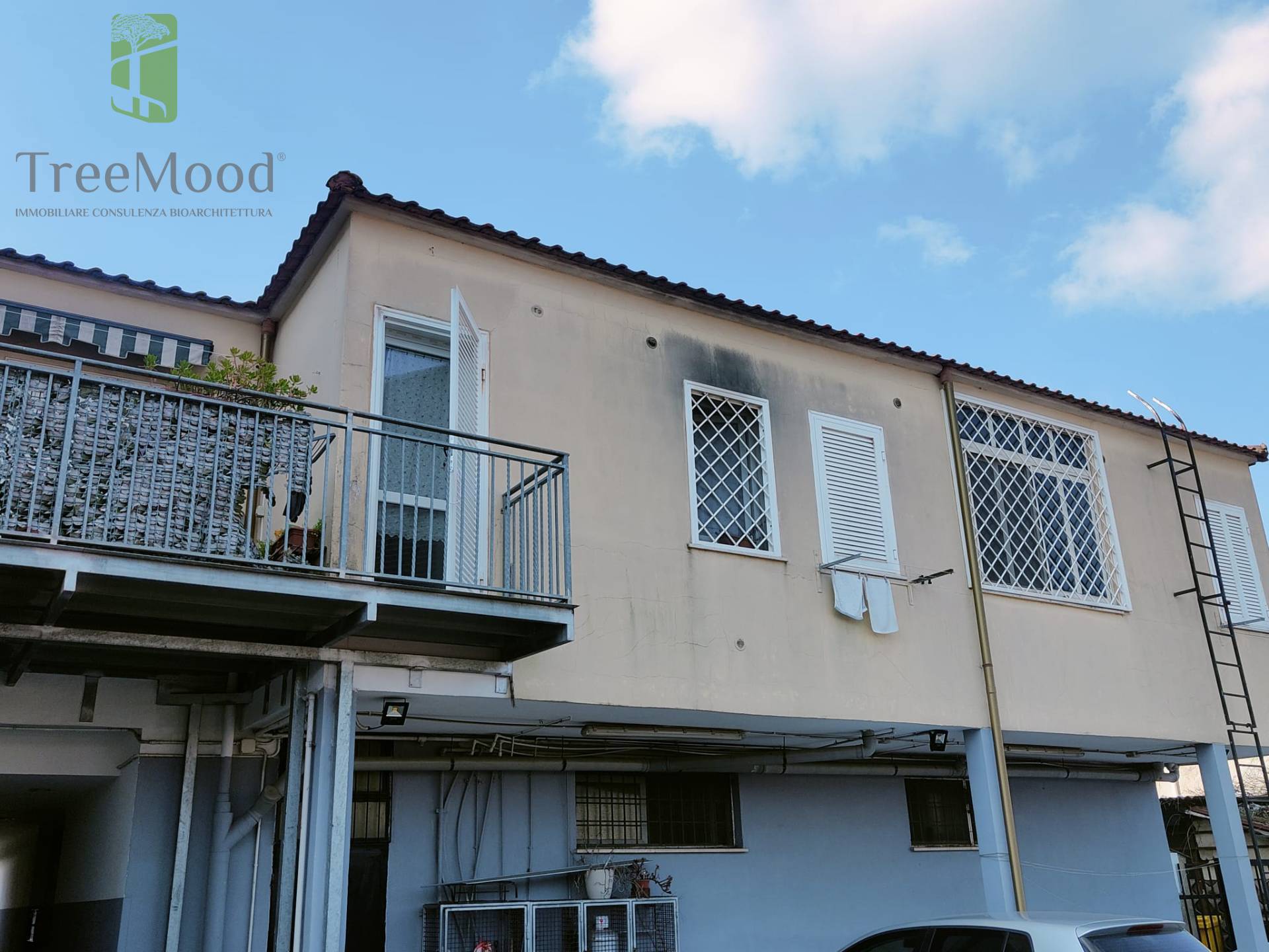 Palazzo in vendita a Aprilia