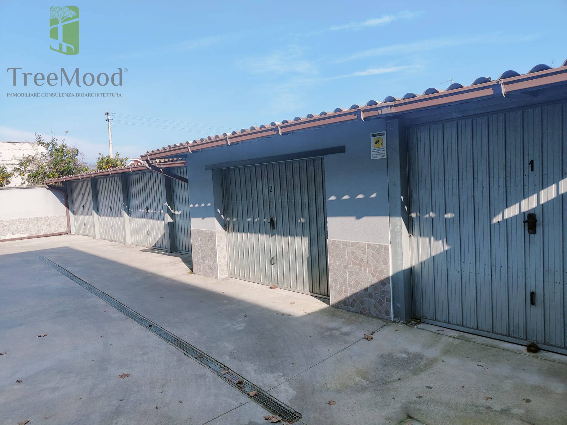 Palazzo in vendita a Aprilia