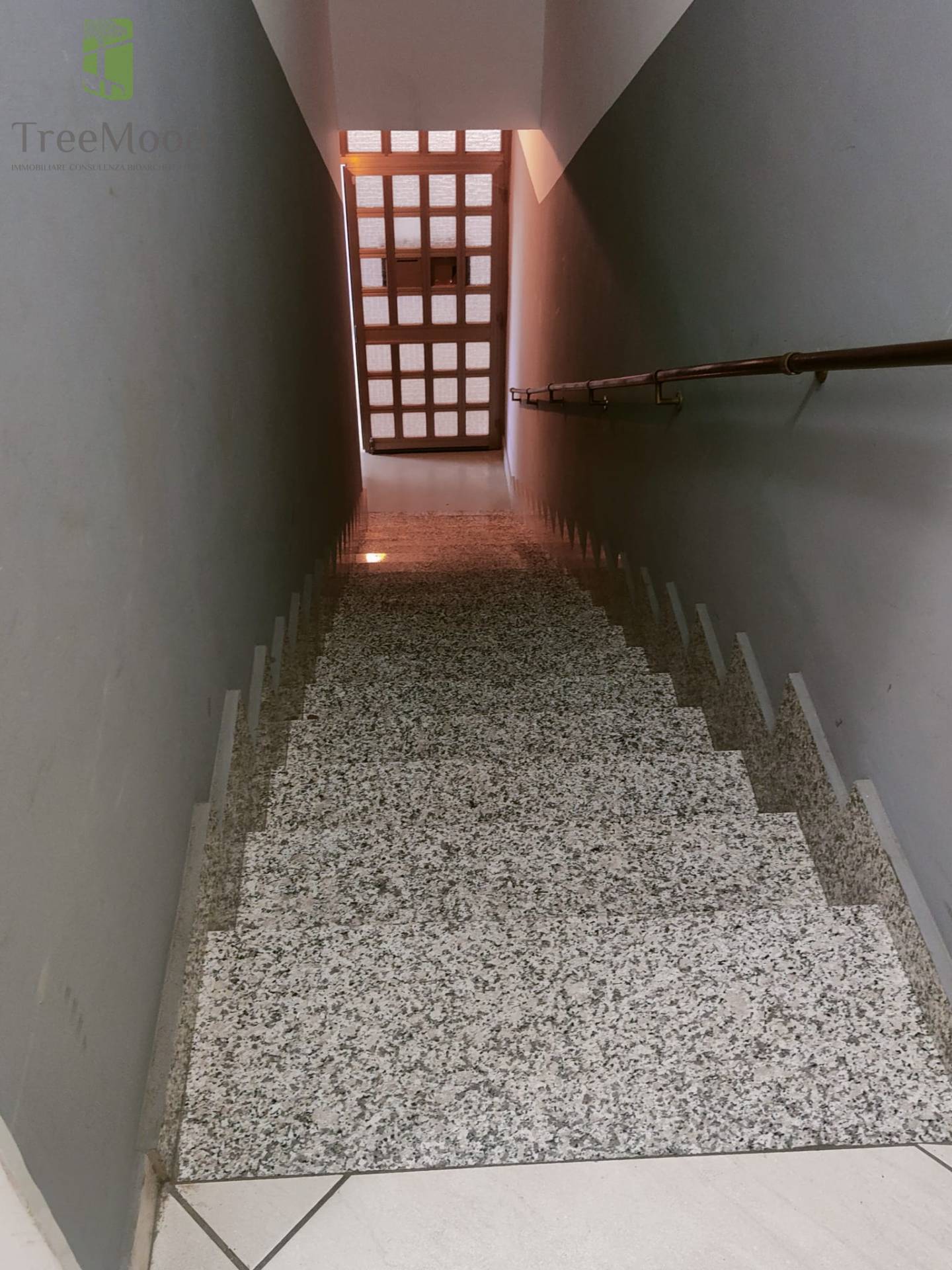 Palazzo in vendita a Aprilia