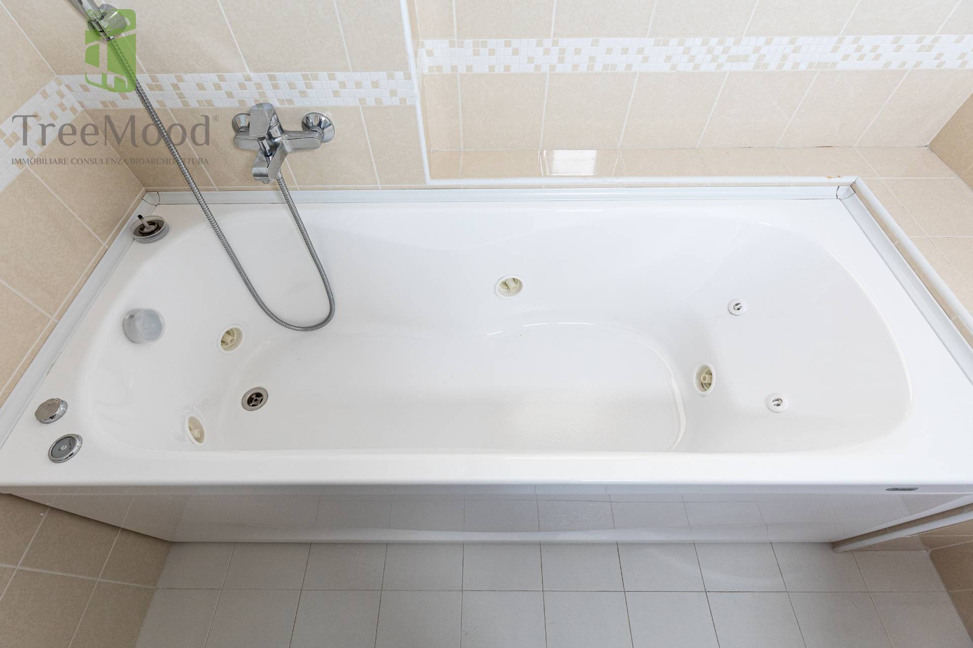 Appartamento in vendita a Aprilia