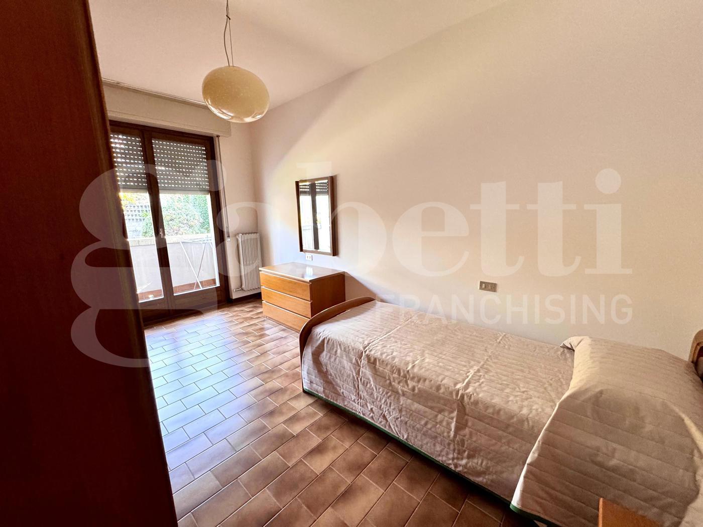 Trilocale arredato in affitto a Lecco