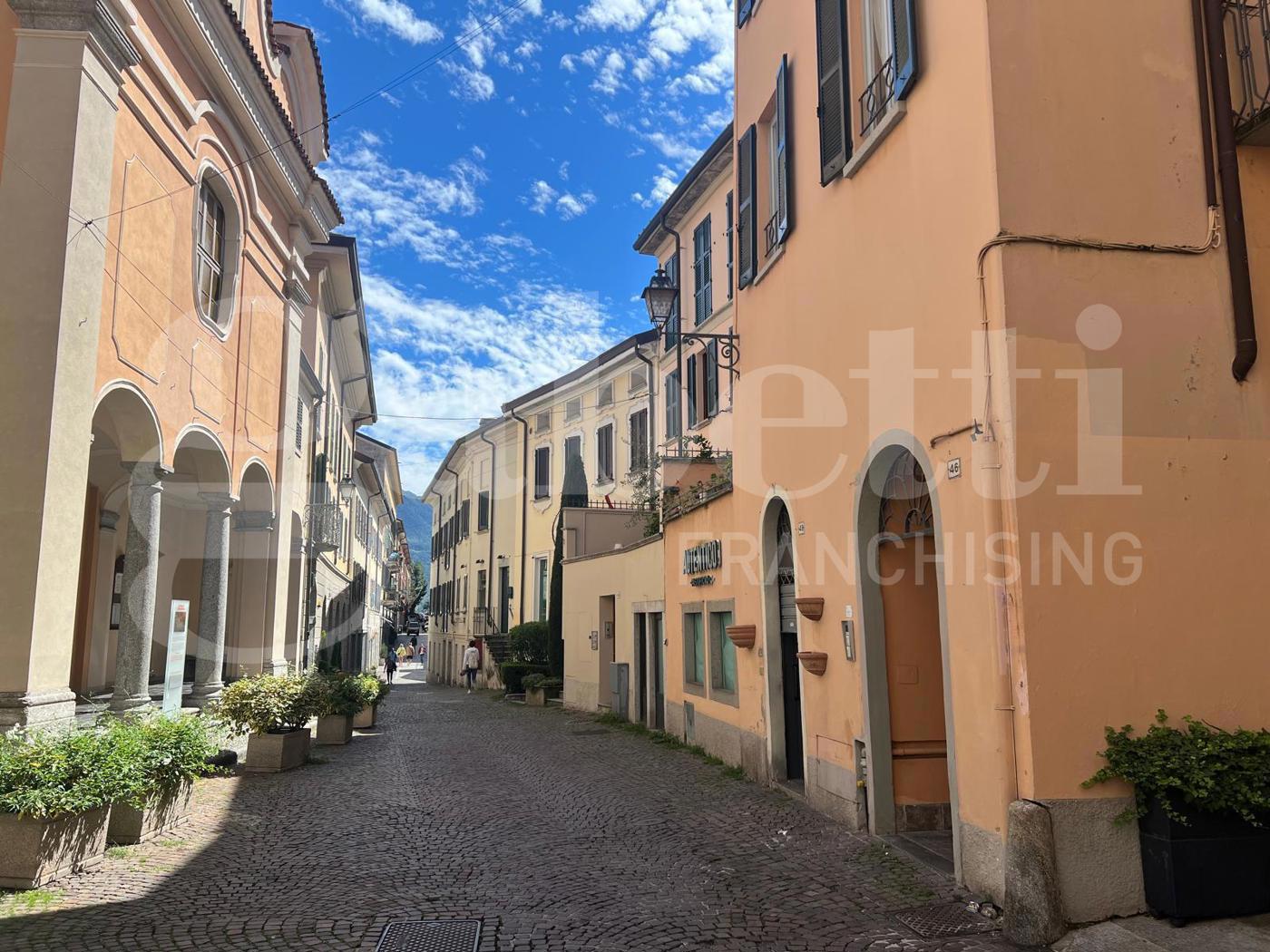 Bilocale arredato in affitto a Lecco