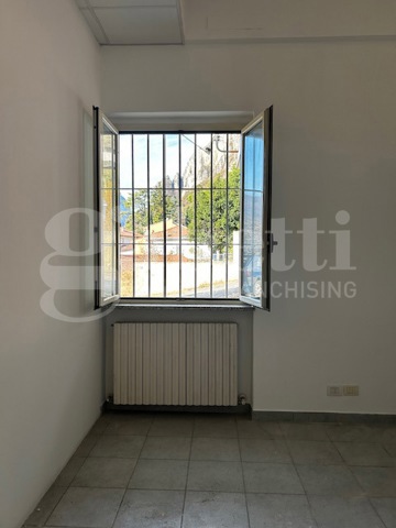Ufficio in vendita a Lecco