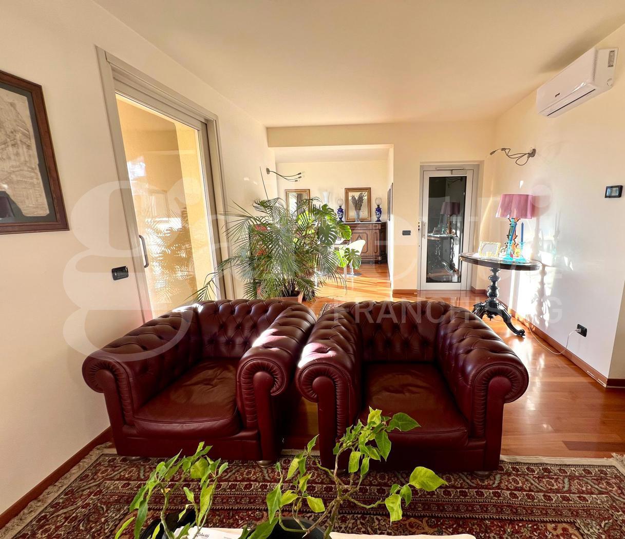 Villa con giardino a Lecco