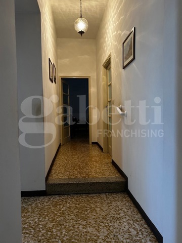 Quadrilocale da ristrutturare a Lecco