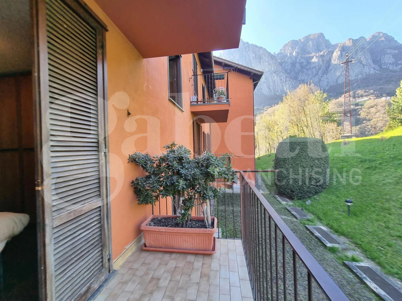 Appartamento in vendita a Lecco