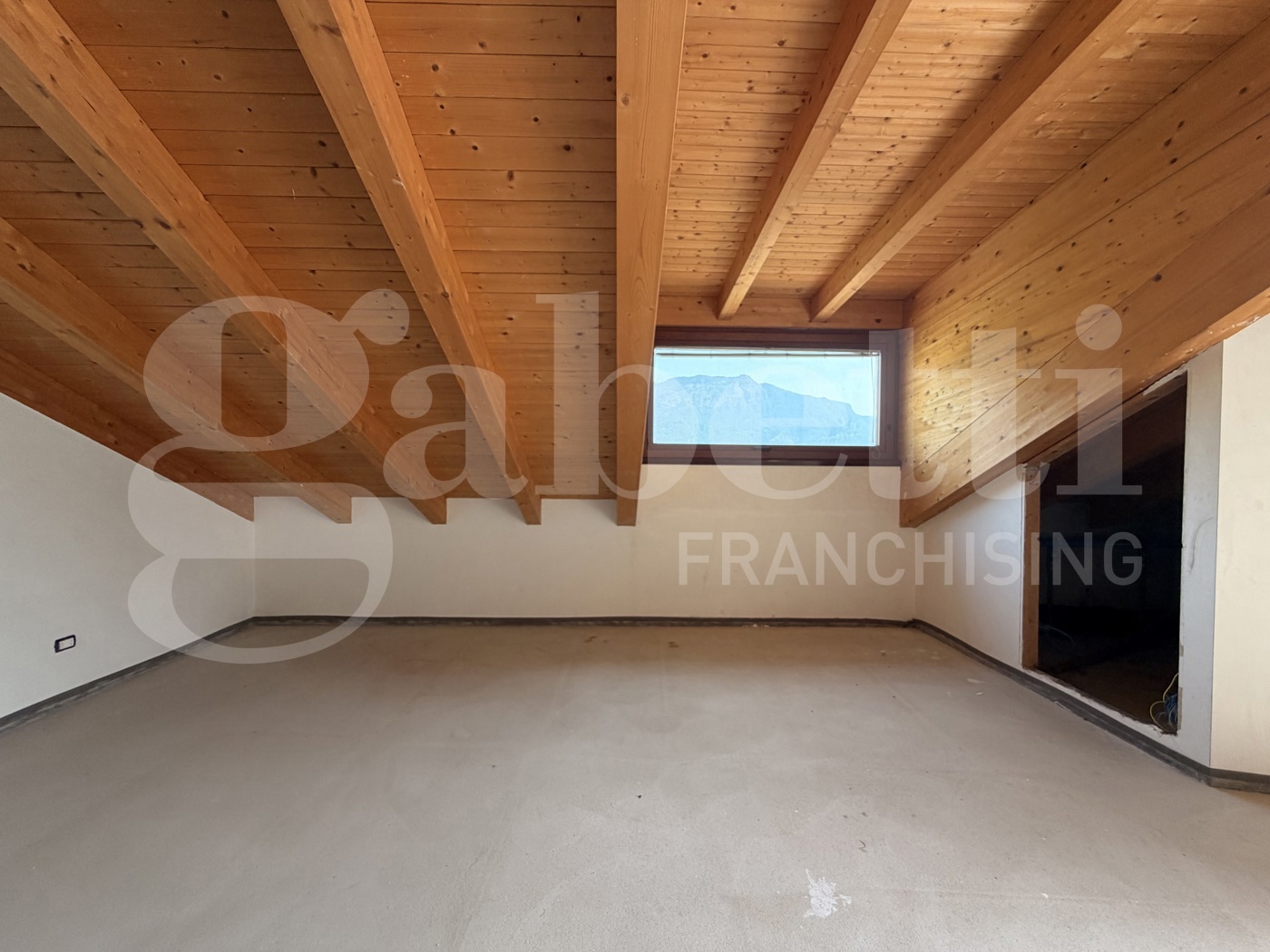 Attico nuovo a Lecco