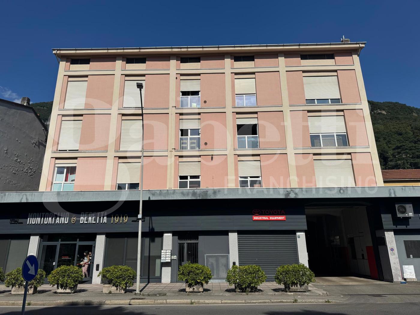 Trilocale in vendita a Lecco