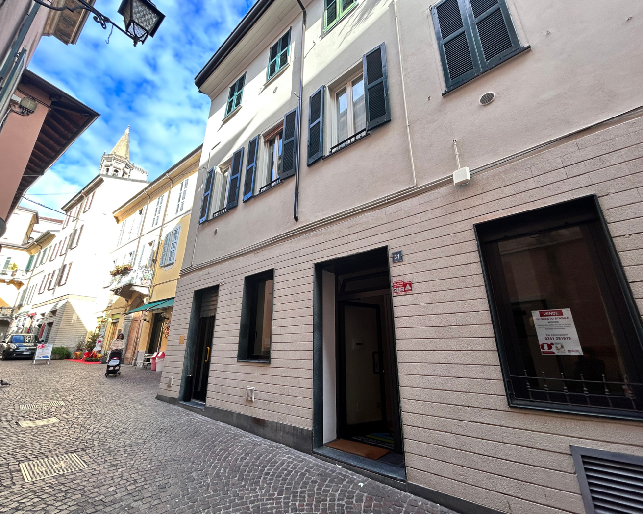 Negozio in affitto a Lecco
