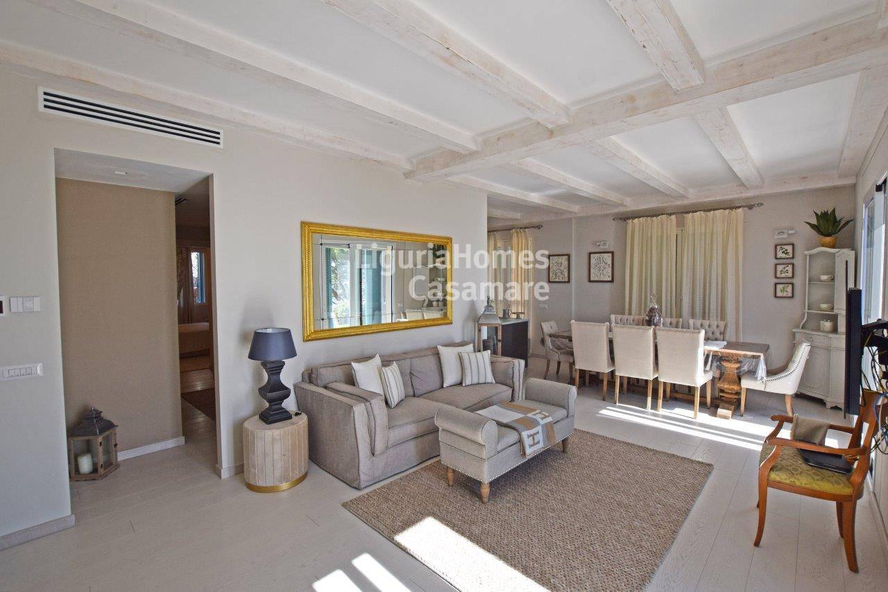 Villa in vendita a Ospedaletti