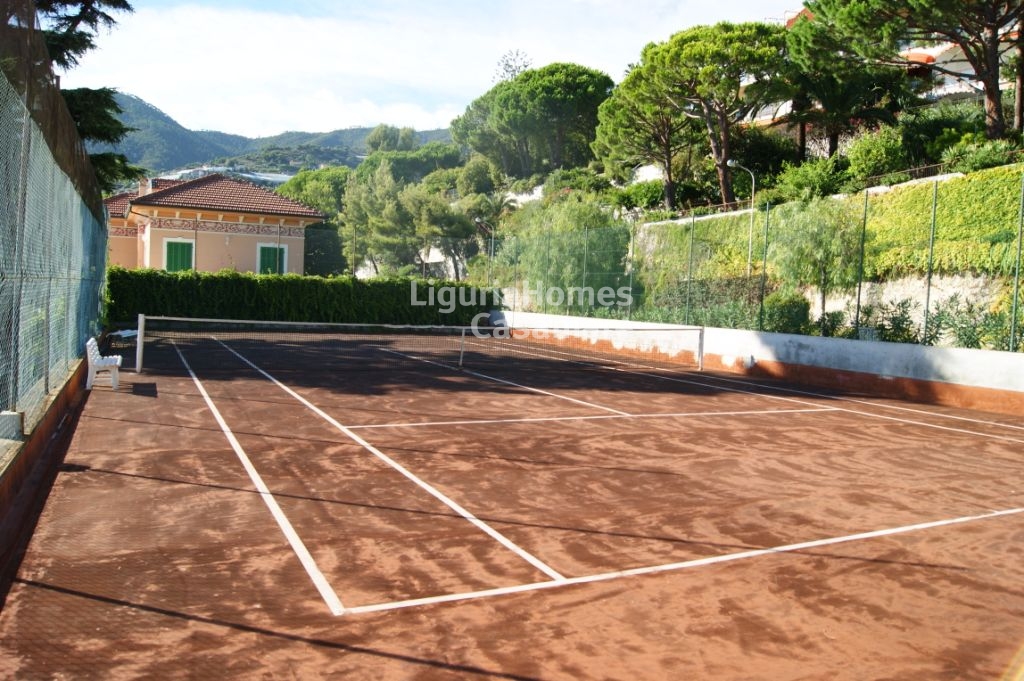 Appartamento in vendita a Ospedaletti