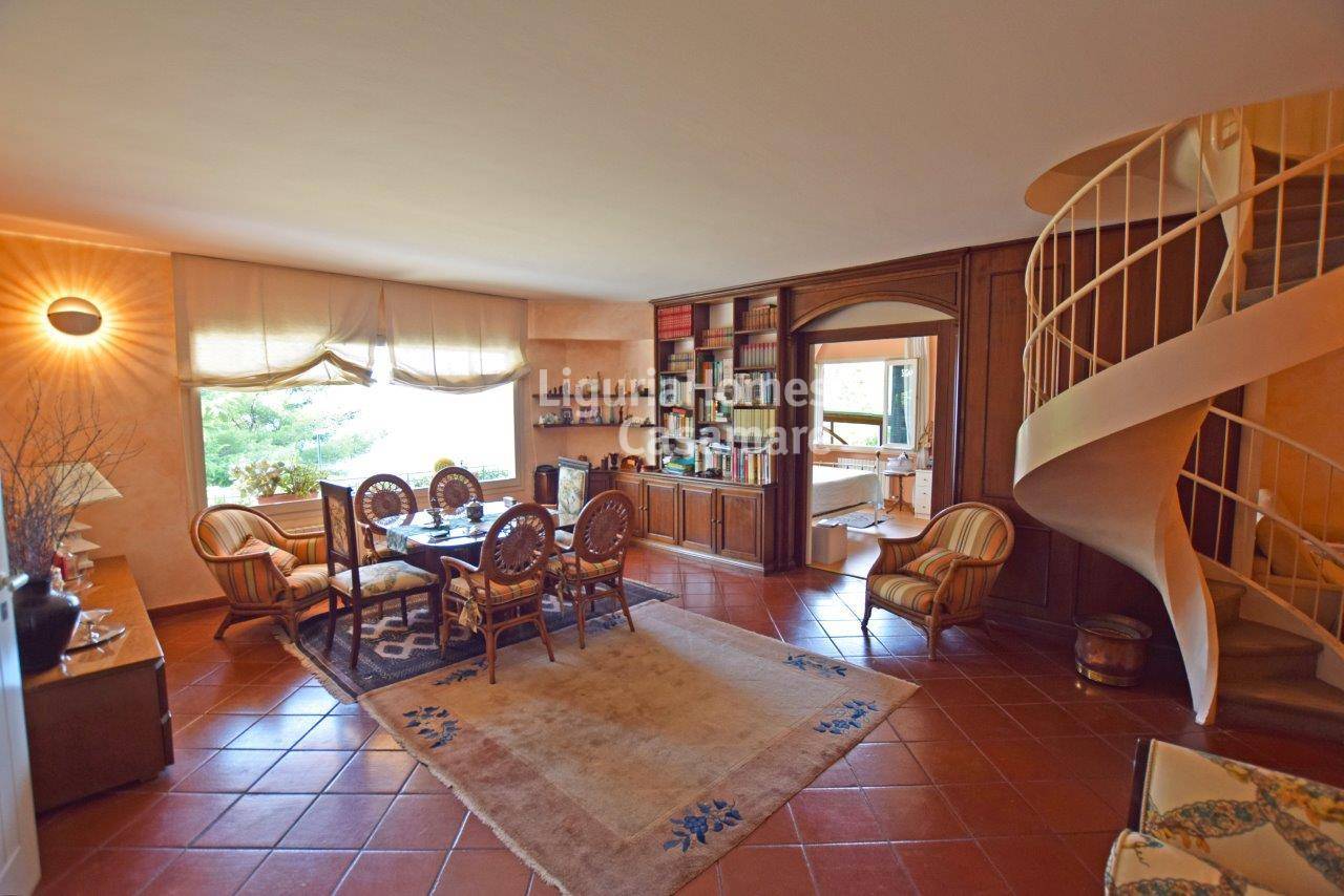 Villa in vendita a Ospedaletti