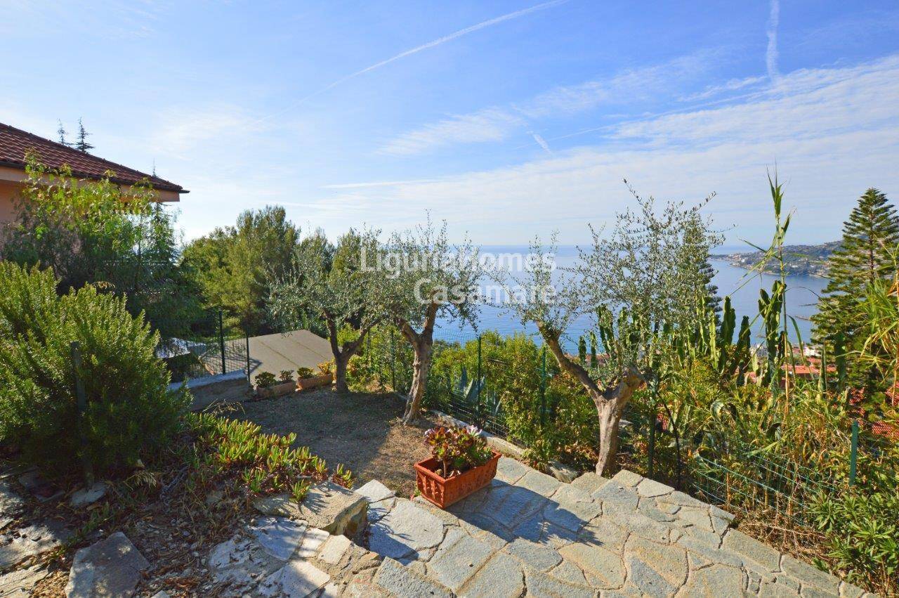 Villa in vendita a Ospedaletti