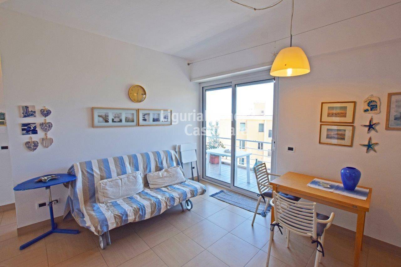 Appartamento in vendita a Ospedaletti