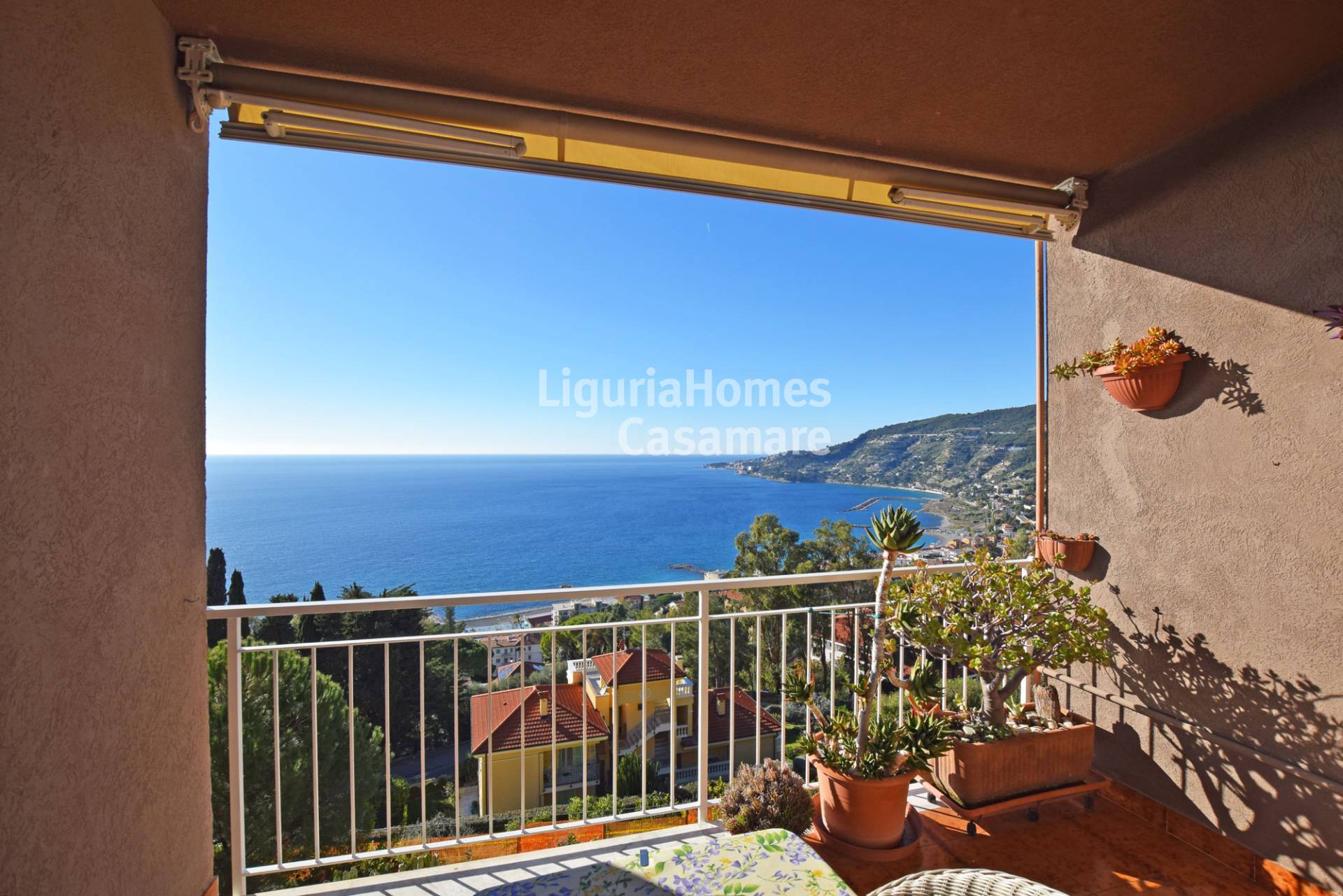 Appartamento in vendita a Ospedaletti