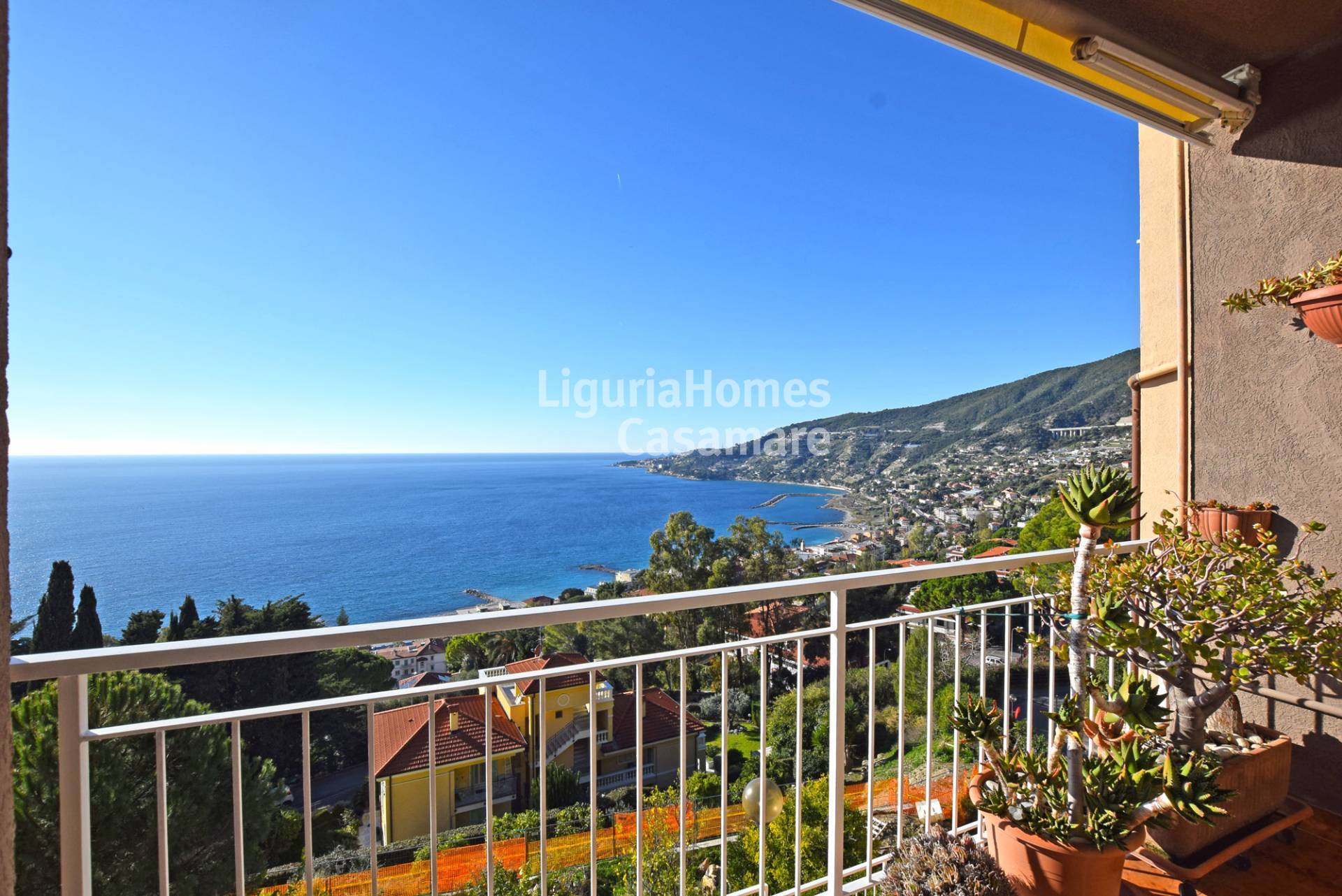 Appartamento in vendita a Ospedaletti