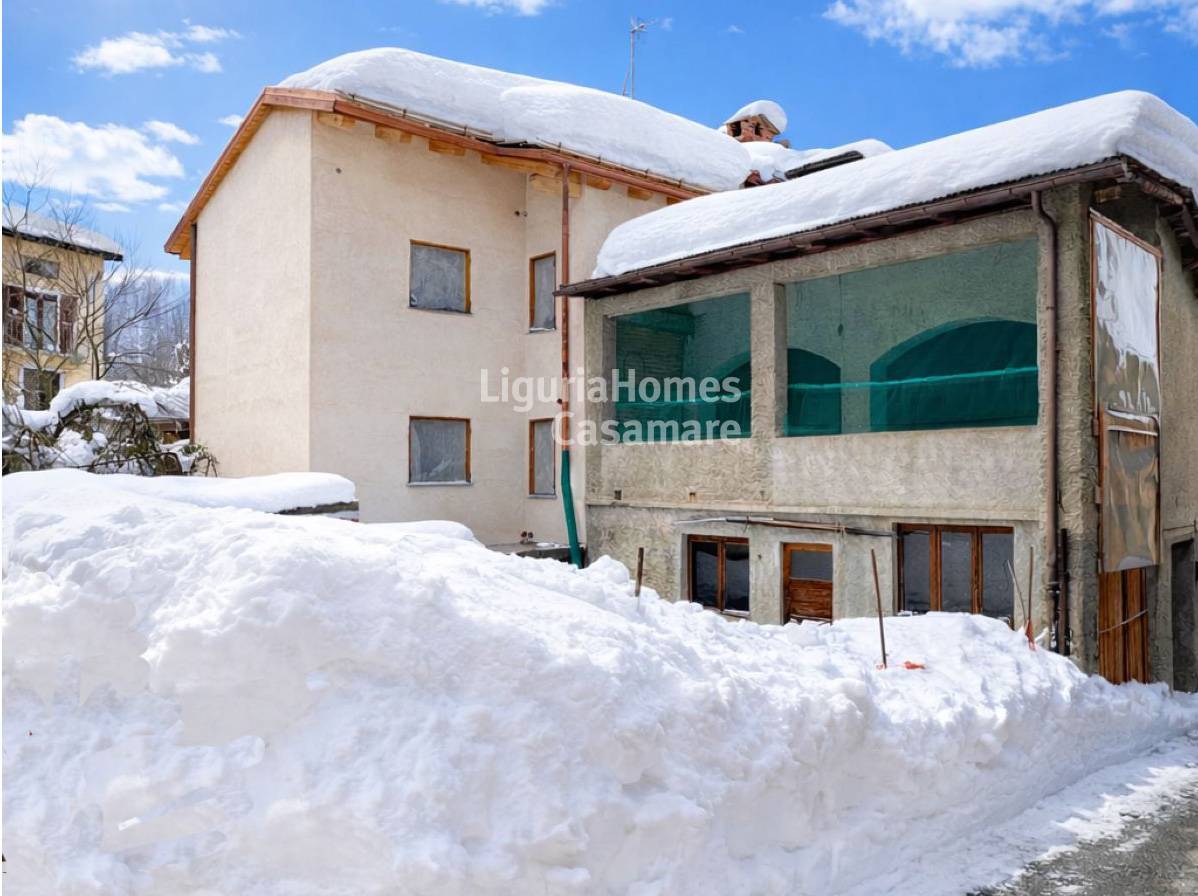 Casa di paese in vendita a Limone Piemonte