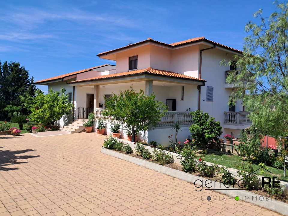 Villa in vendita a Castilenti